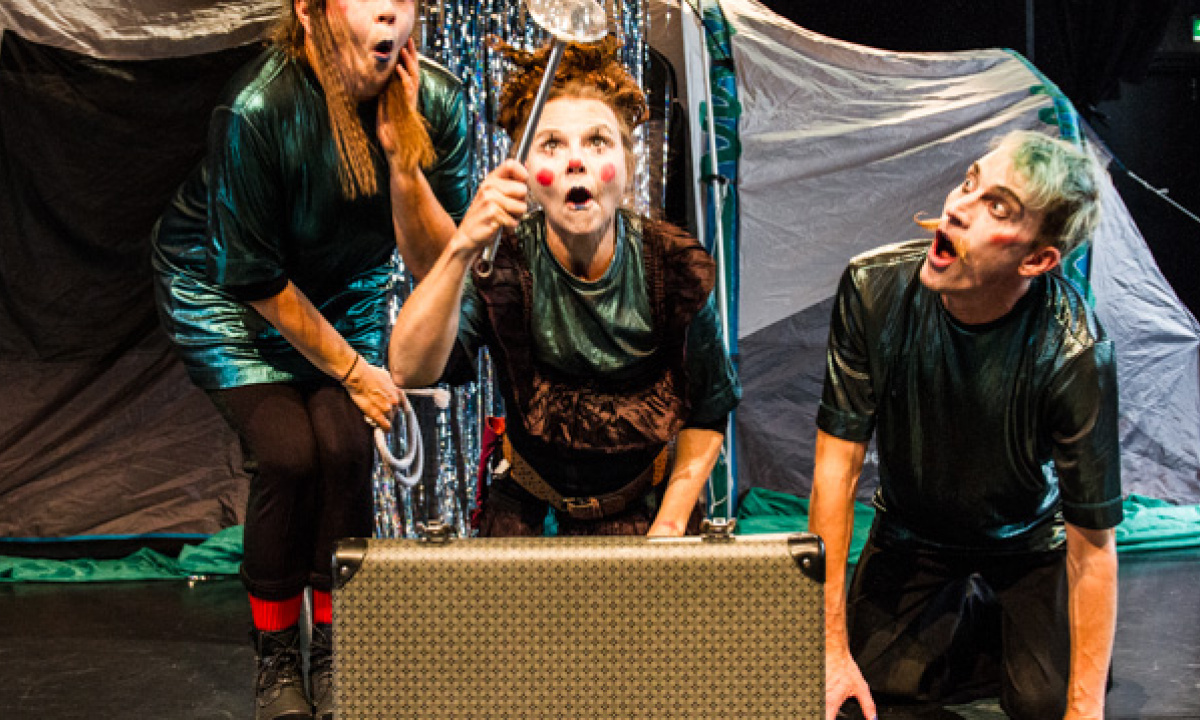 Språk och Normer - vad händer när flera språk tar plats i scenkonsten?