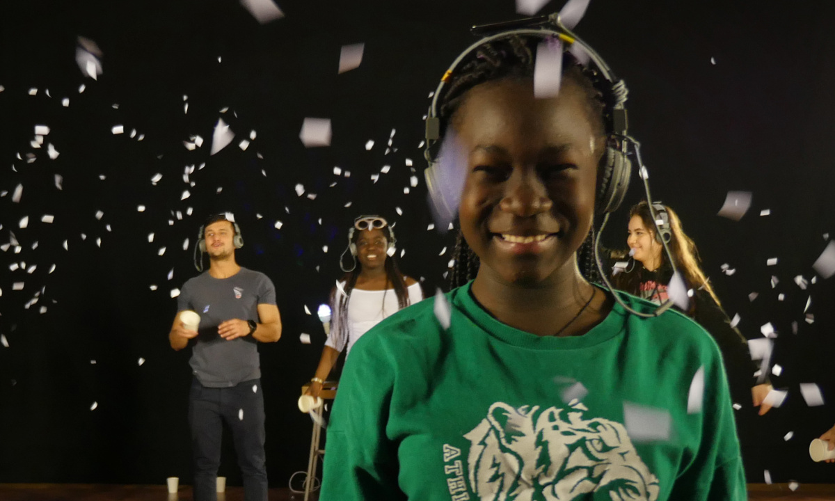 Språk och Normer - vad händer när flera språk tar plats i scenkonsten?